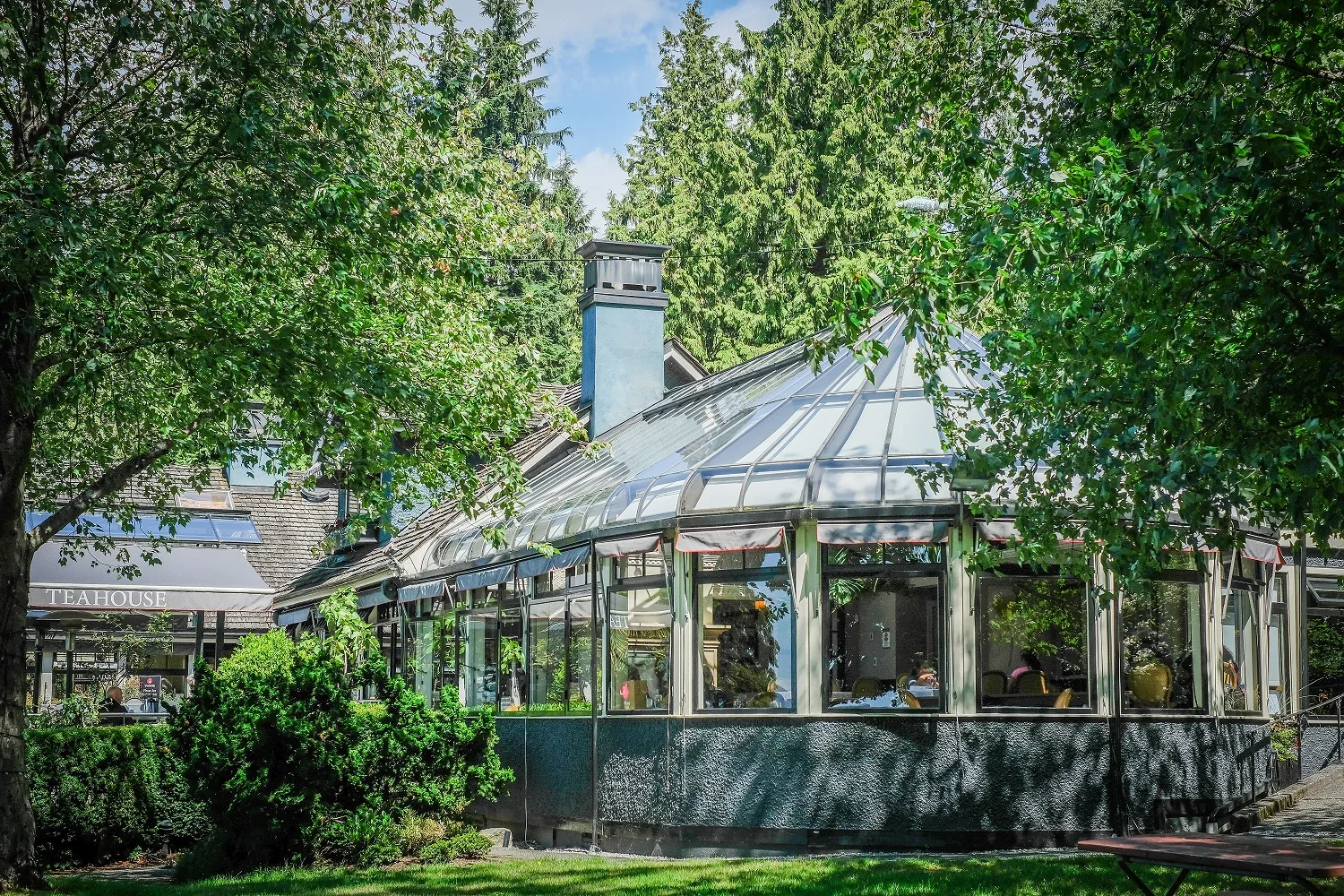 Teahouse in Stanley Park Wedding Venue